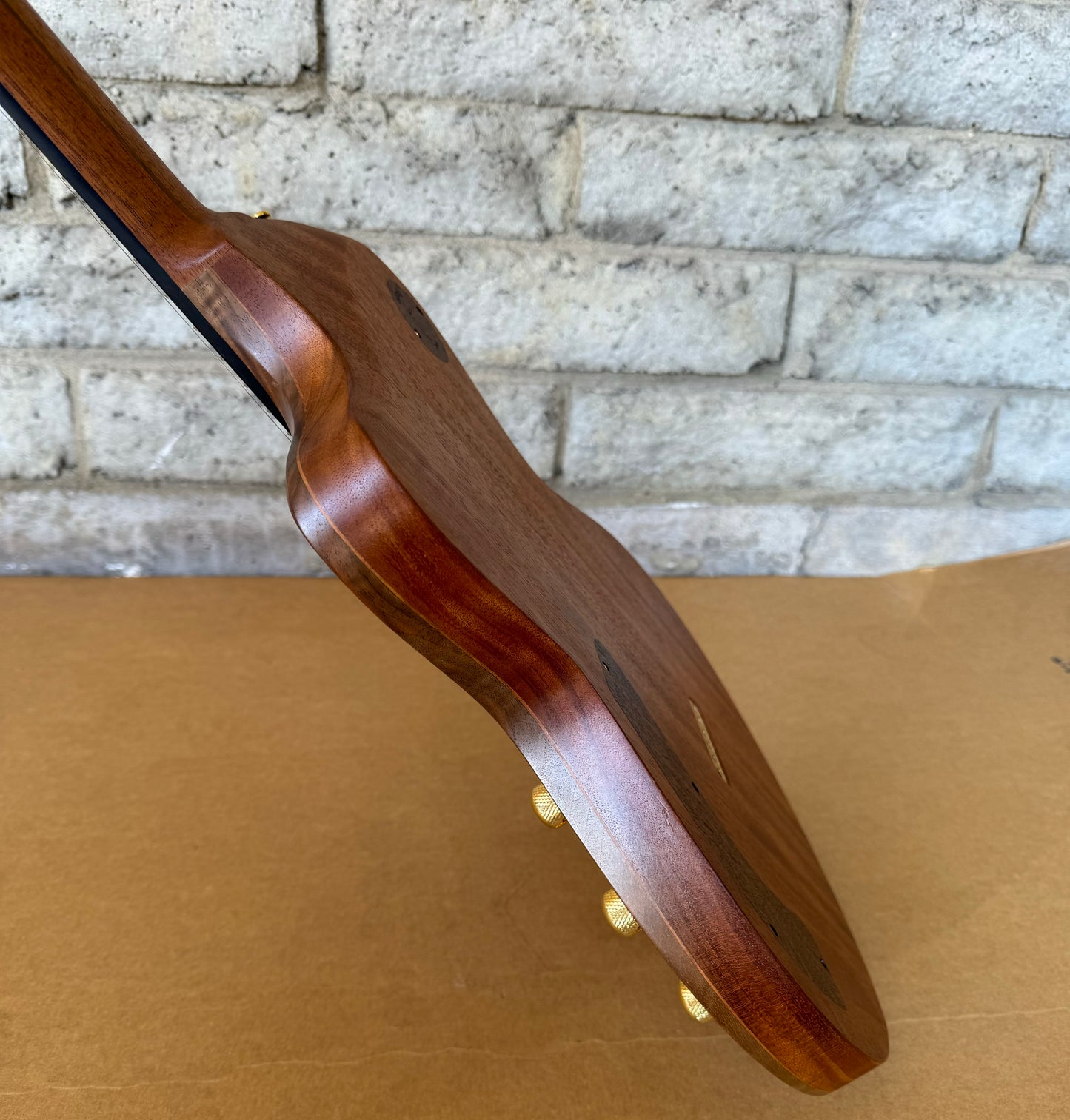 Lowden GL-10 Gotoh Hardware Lollar Pickups