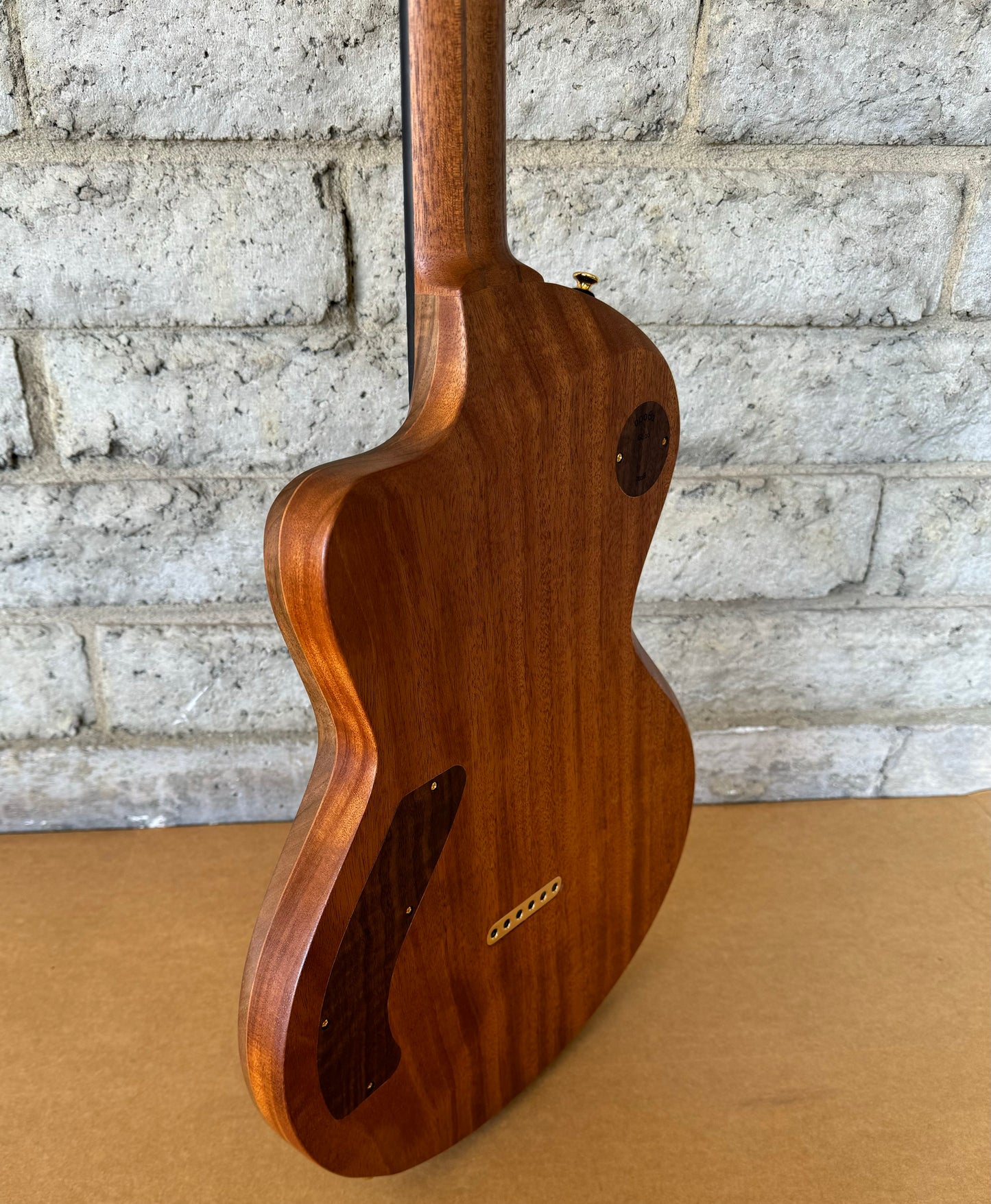 Lowden GL-10 Gotoh Hardware Lollar Pickups