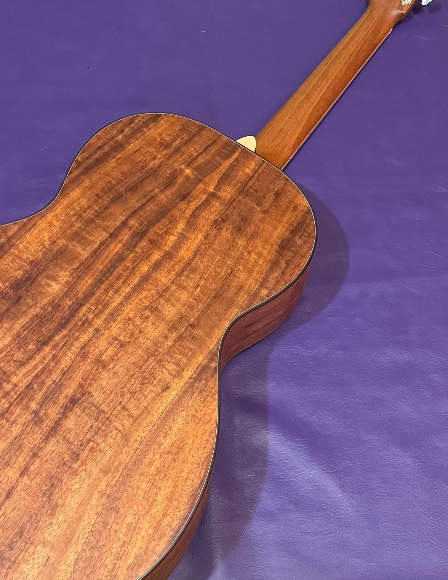 Larivee 000-40 12 Fret Koa Parlor Guitar
