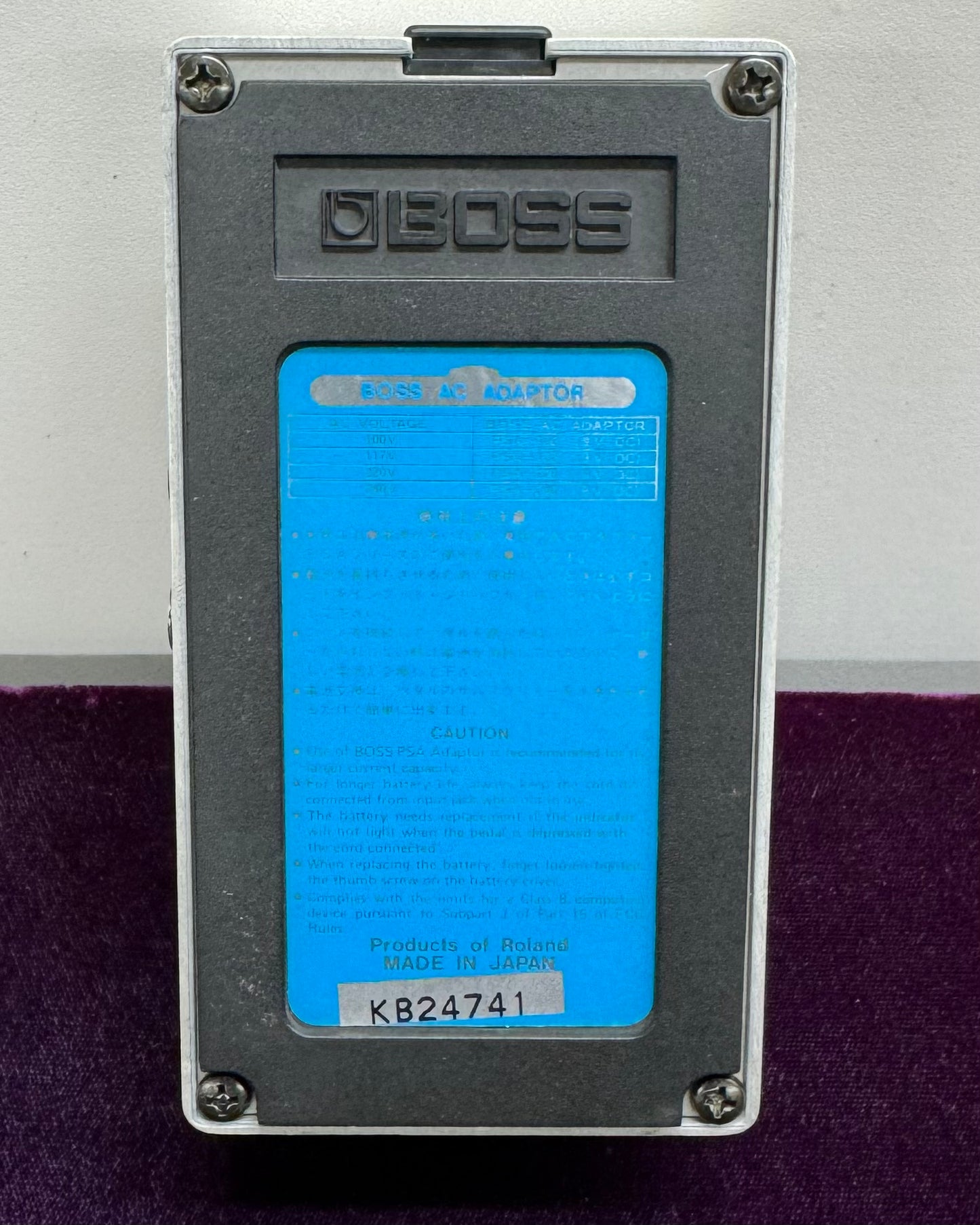 Vintage 1990 Boss DD-3 made in Japan blue bottom 1990s MIJ