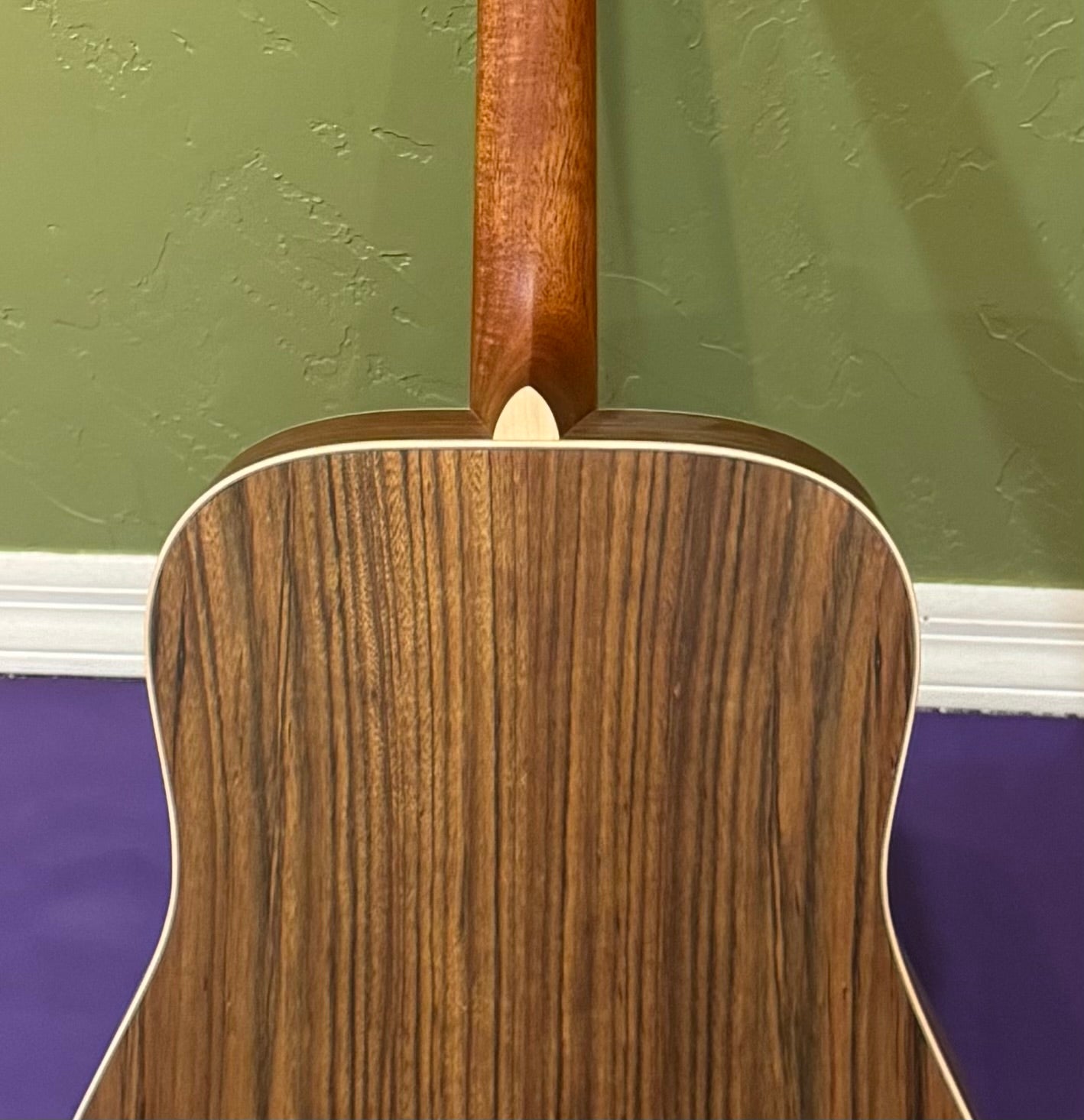 2023 Larrivee D-40 Ovangkol (Shedua)/ Romanian Spruce Special Dreadnought Guitar