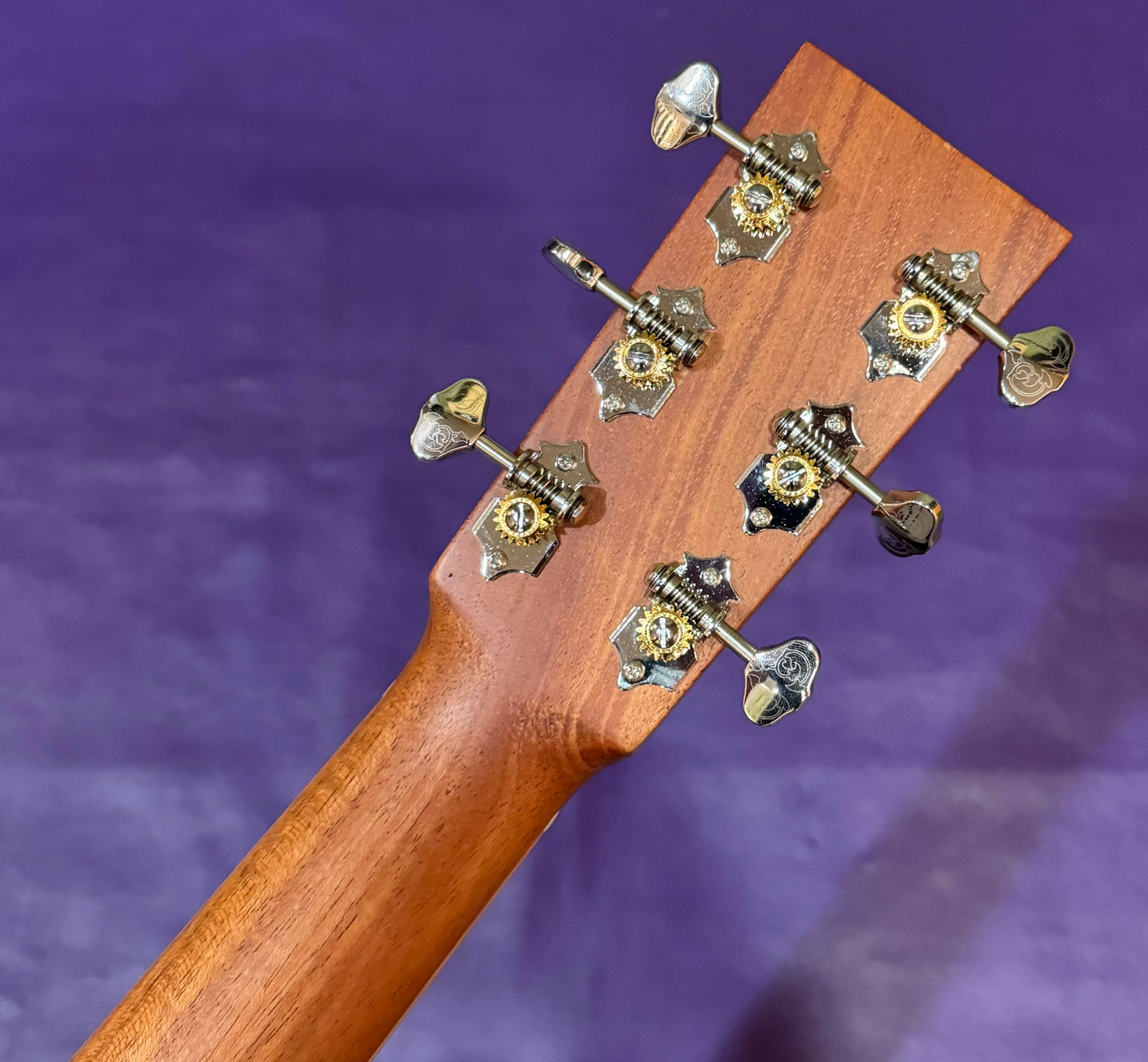 Larivee 000-40 12 Fret Koa Parlor Guitar