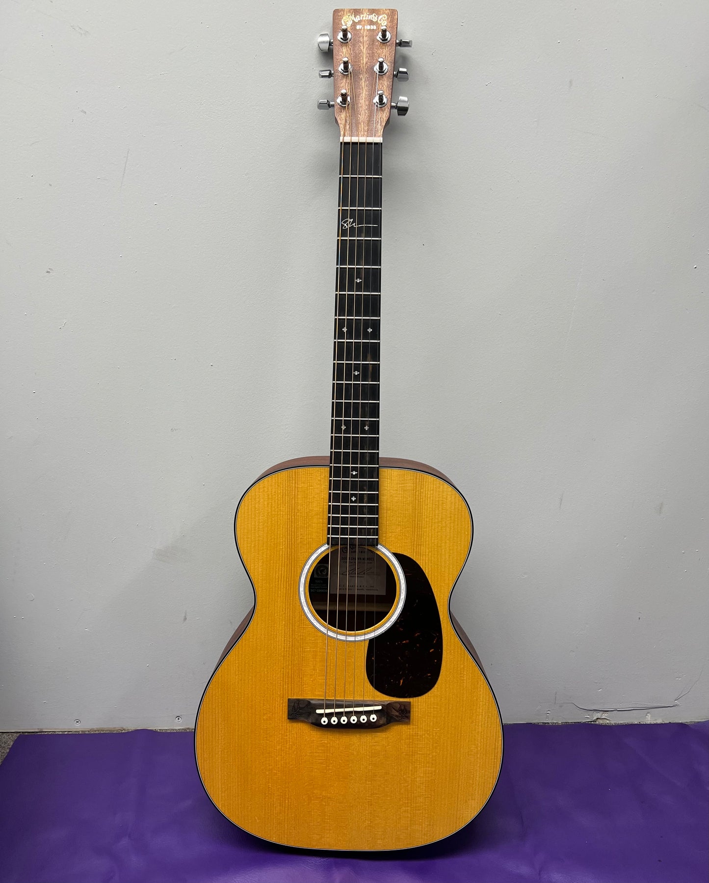 Martin 000-JR10E SM