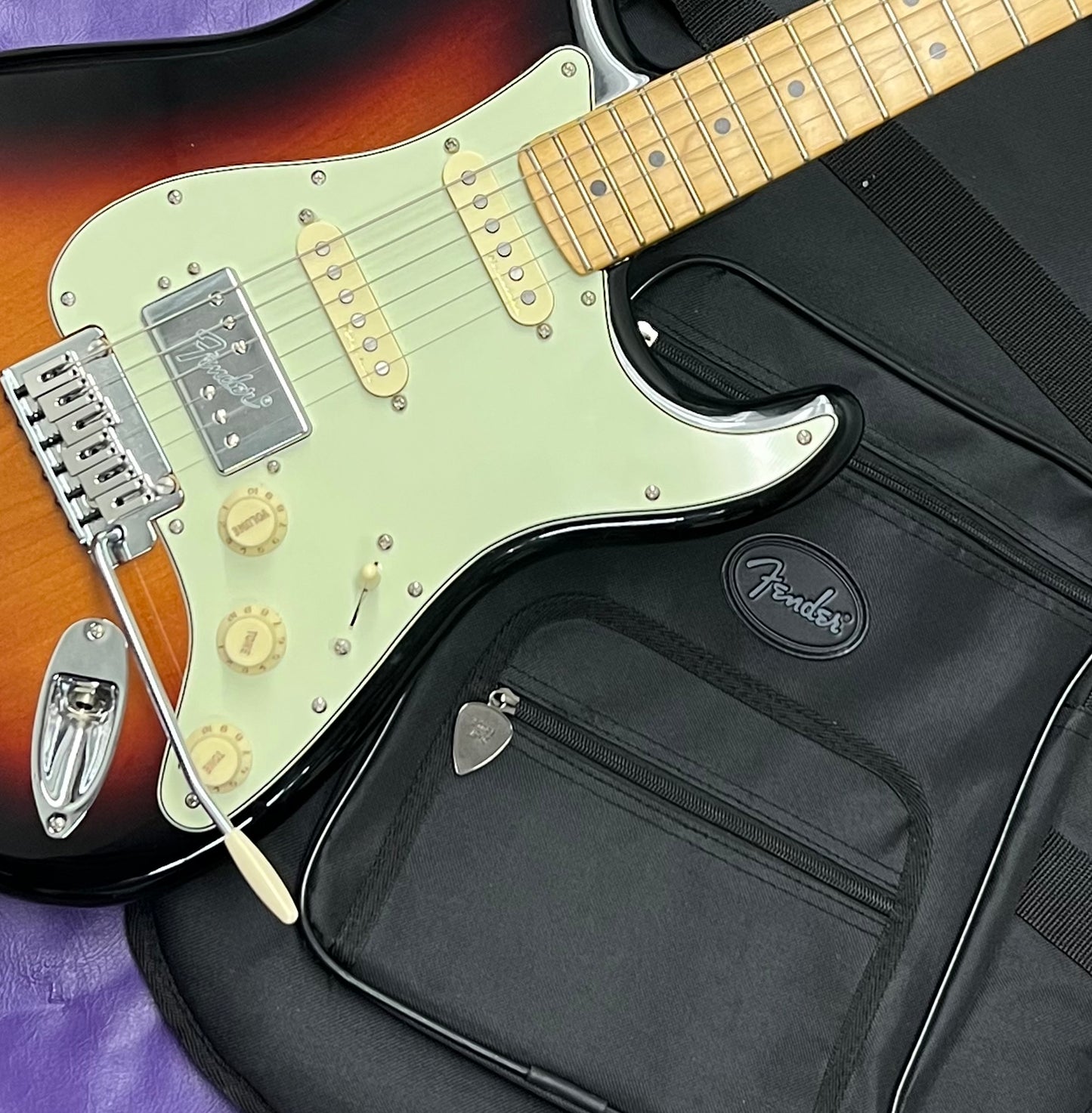 2022 Fender Stratocaster Player plus Noiseless HSS
