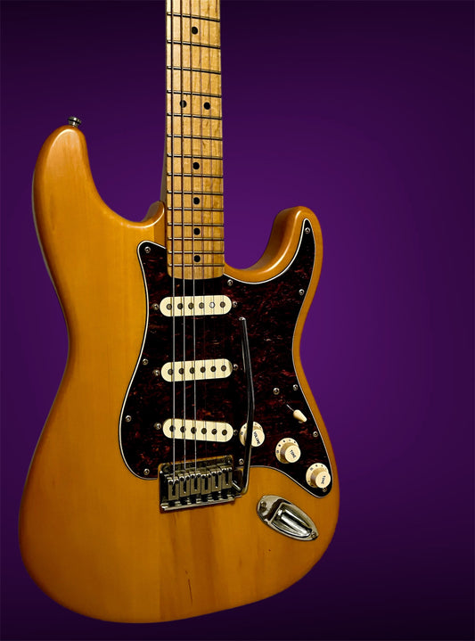 2002 Fender Stratocaster MIM W/HSC