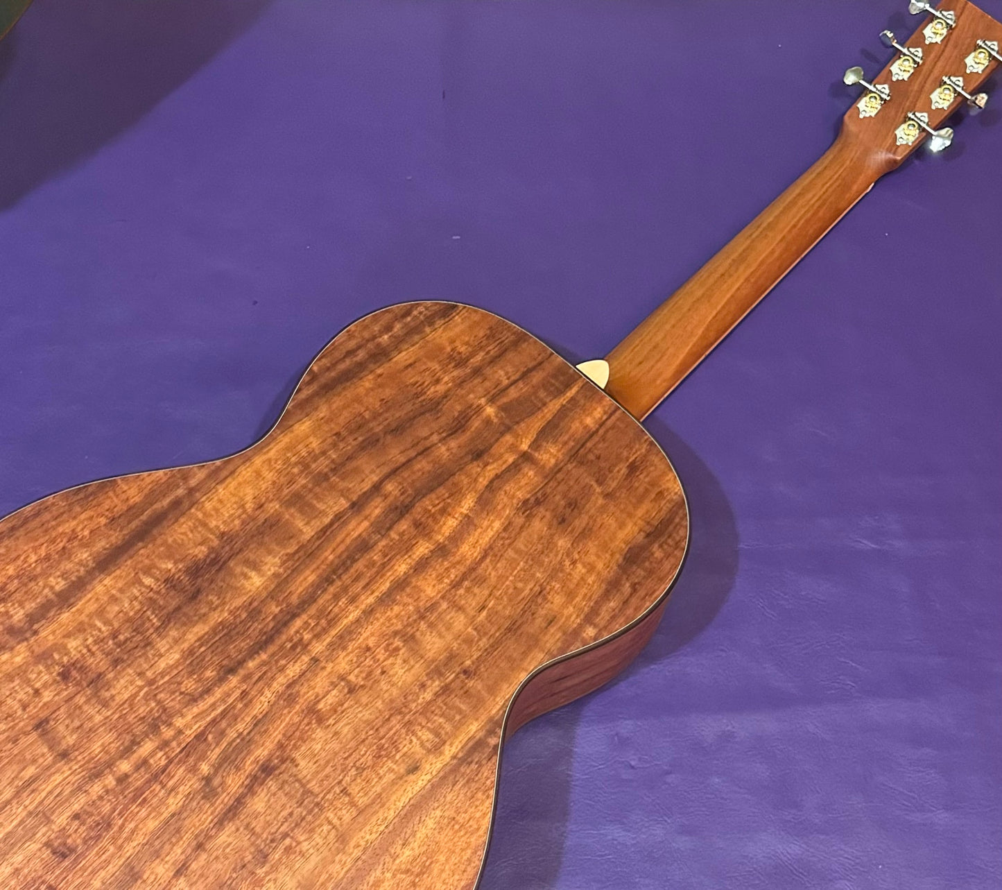 Larivee 000-40 12 Fret Koa Parlor Guitar