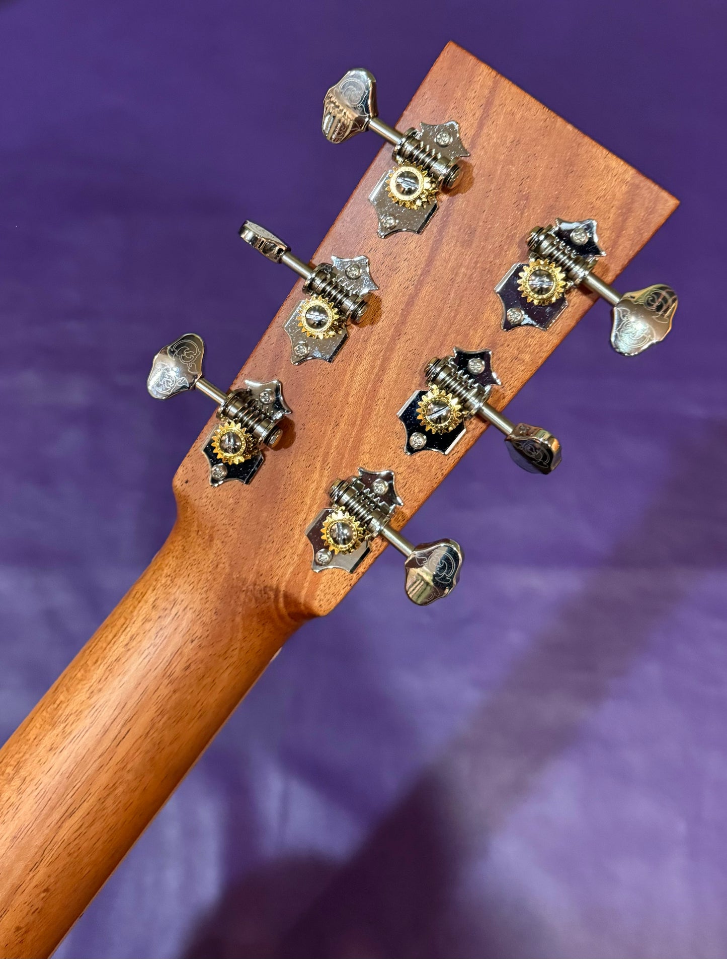 Larivee 000-40 12 Fret Koa Parlor Guitar