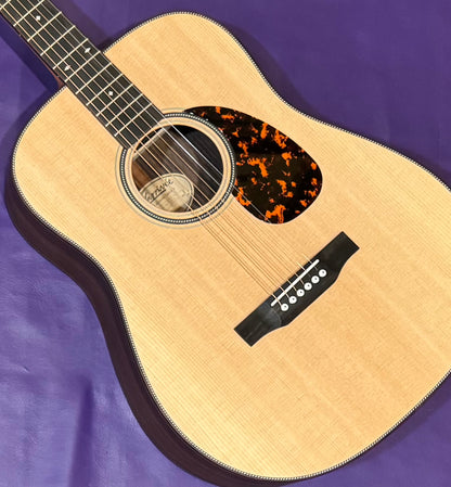 Larrivee D-40R 12 Fret