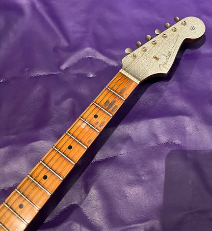 Fender Custom Shop Stratocaster 15th Anniversary Journeyman aged Silver Sparkle