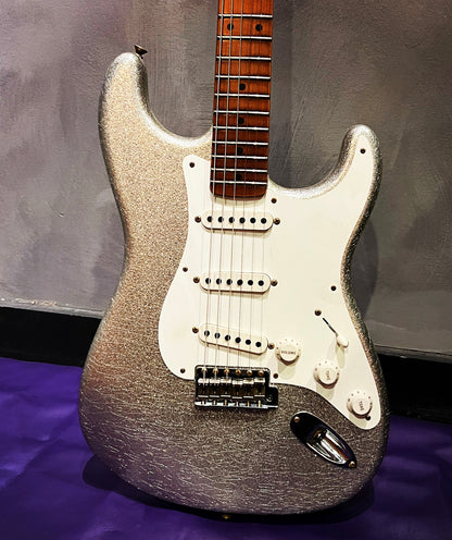 Fender Custom Shop Stratocaster 15th Anniversary Journeyman aged Silver Sparkle